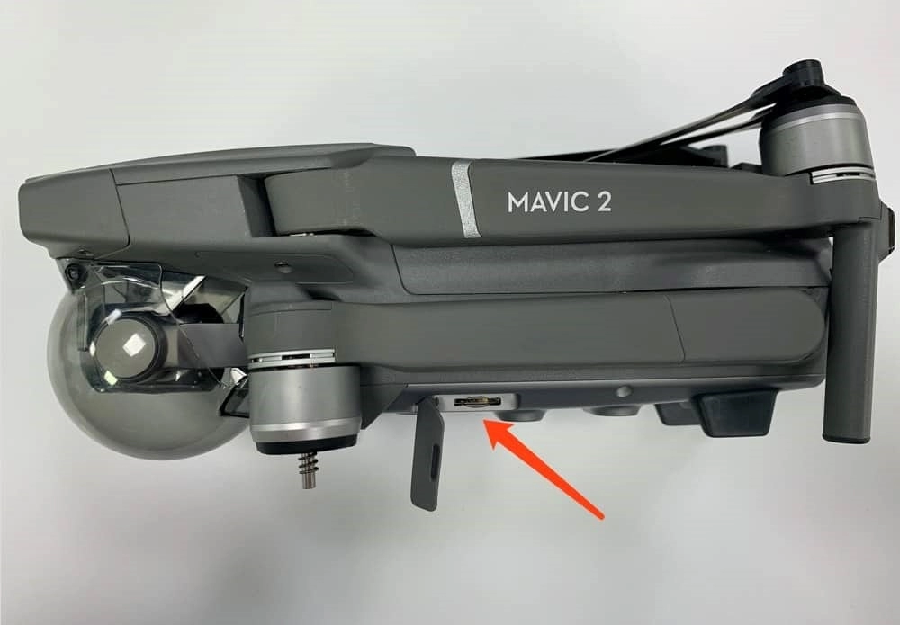 Mavic 2 pro/zoom sd card slot